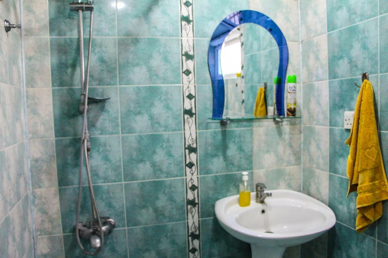 Guest House Calipso Baku Bagian luar foto