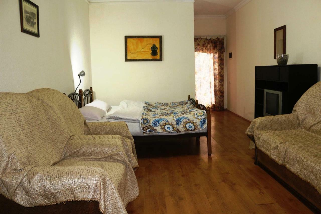 Guest House Calipso Baku Bagian luar foto